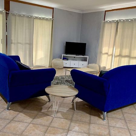 Bee'S Place - 3 Bedroom Home On 10 Acres Of Land With Distant Ocean Views Emu Bay Kültér fotó